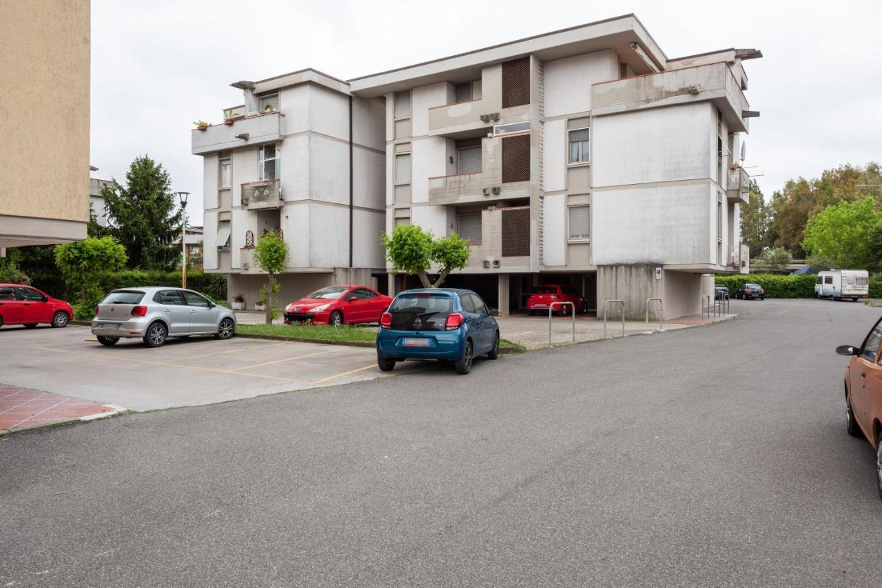 马里内拉迪萨尔扎纳Luni Mare Bright Terrace Flat With Parking公寓 外观 照片